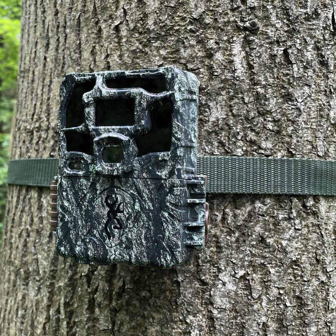 Browning Dark Ops Pro X 1080 attached to tree